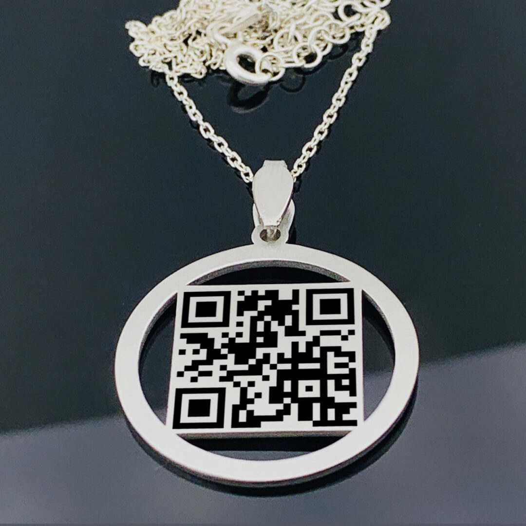 CHECKED CIRCULAR NECKLACE