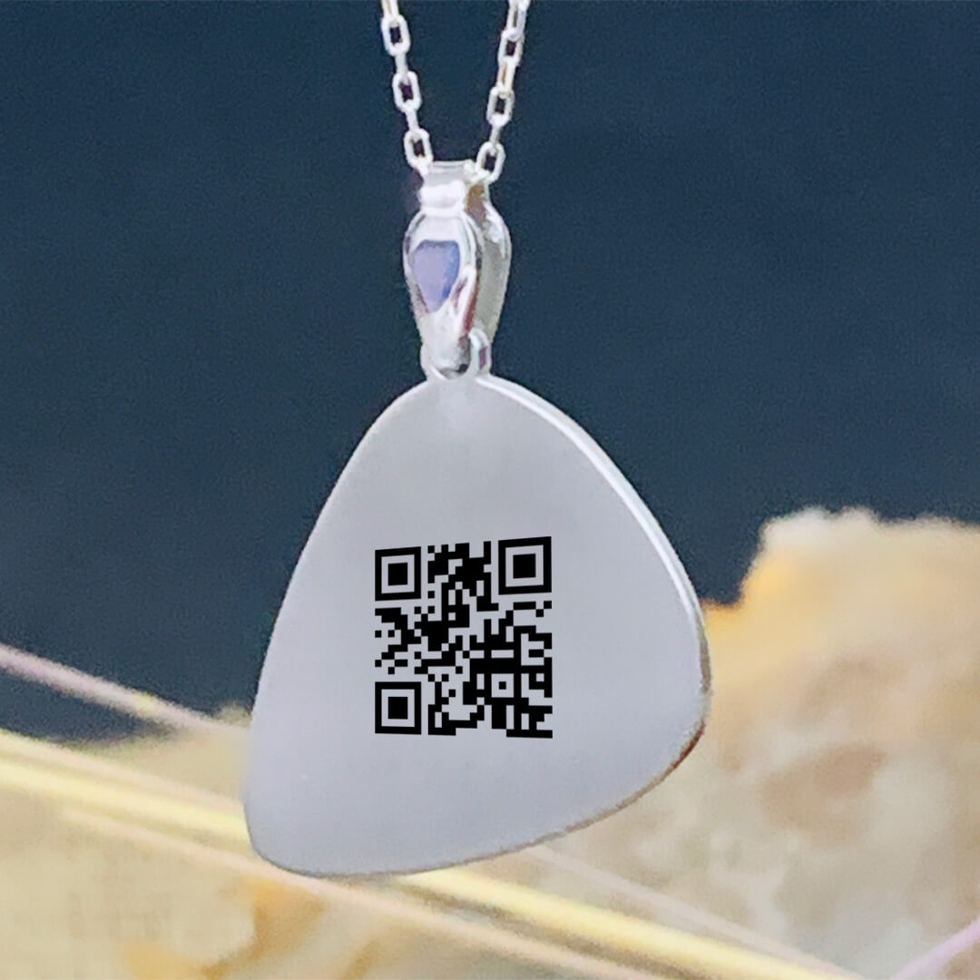 PENA NECKLACE