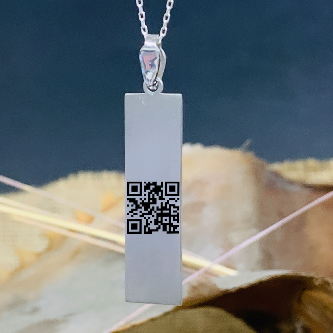 RECTANGULAR NECKLACE