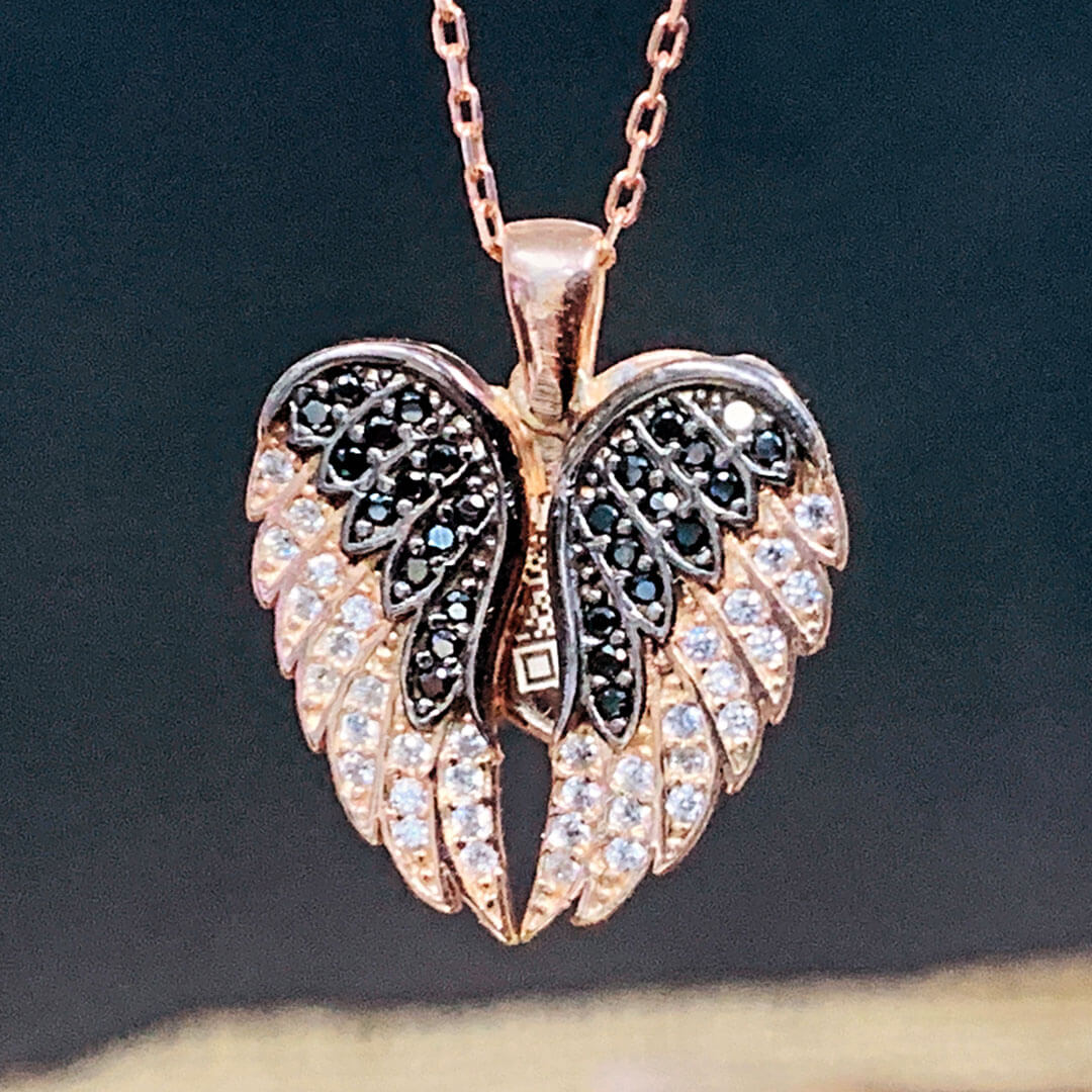 STONE ANGEL WING SILVER NECKLACE